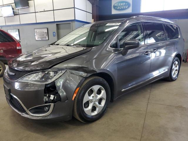 CHRYSLER PACIFICA T 2017 with VIN 2C4RC1EG7HR515234 - Photo from auction