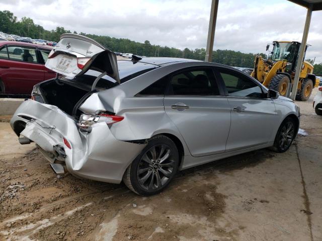 Photo 3 from auction – 2012 HYUNDAI SONATA SE with VIN 5NPEC4AB0CH371154