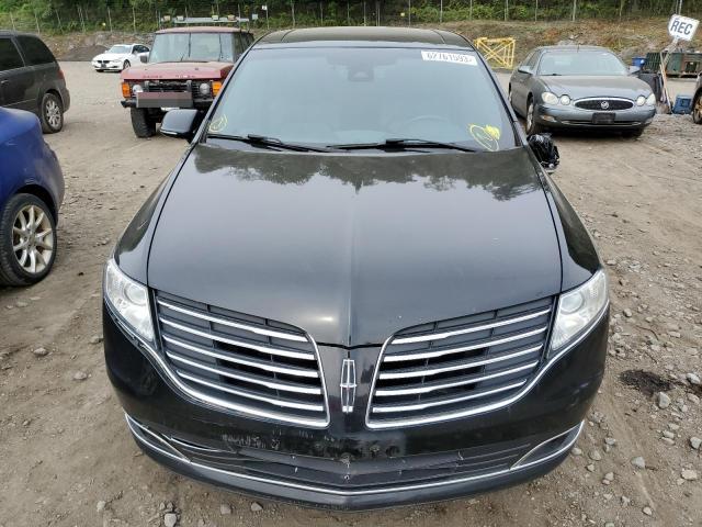 Photo 5 from auction – 2018 LINCOLN MKT with VIN 2LMHJ5NK6JBL00410
