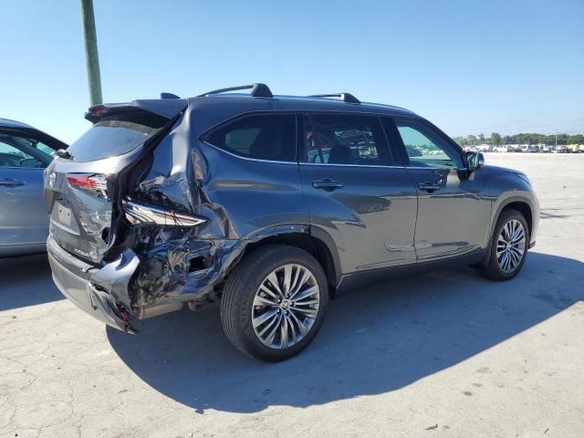 Photo 3 from auction – 2022 TOYOTA HIGHLANDER with VIN 5TDFZRBH3NS171756