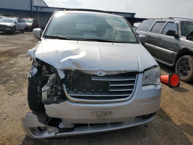 Photo 5 from auction – 2008 CHRYSLER TOWN & COU with VIN 2A8HR54P68R644674