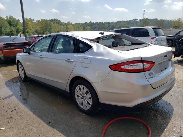 Photo 2 from auction – 2013 FORD FUSION S with VIN 3FA6P0G70DR340382