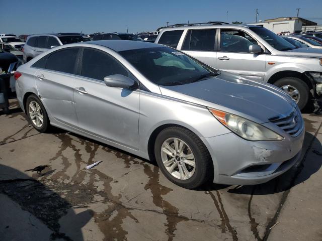 Photo 4 from auction – 2012 HYUNDAI SONATA GLS with VIN 5NPEB4AC5CH364003