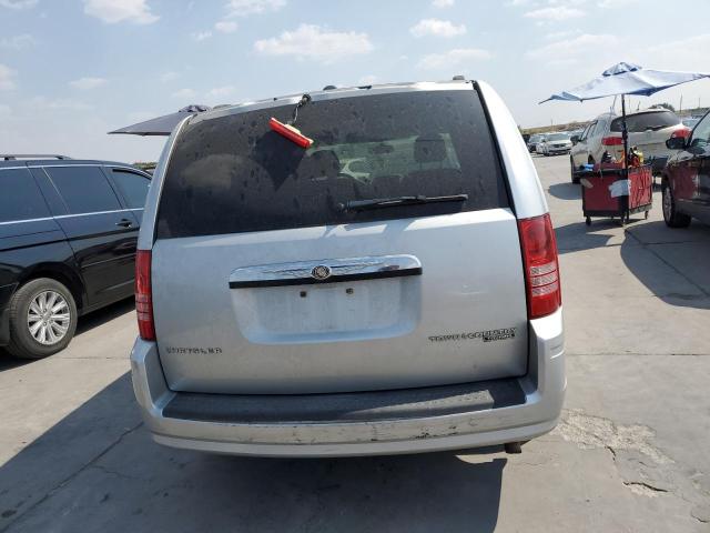 Photo 6 from auction – 2010 CHRYSLER TOWN & COU with VIN 2A4RR5D14AR306763