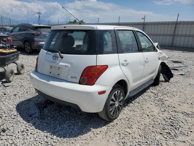 Photo 3 from auction – 2005 TOYOTA SCION XA with VIN JTKKT624250089704