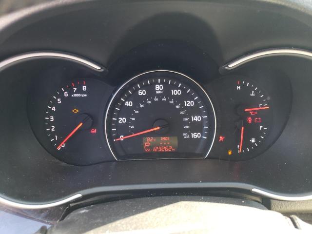 Photo 9 from auction – 2015 KIA SORENTO LX with VIN 5XYKTCA64FG558196