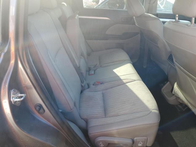 Photo 11 from auction – 2016 TOYOTA HIGHLANDER with VIN 5TDZKRFH0GS151026
