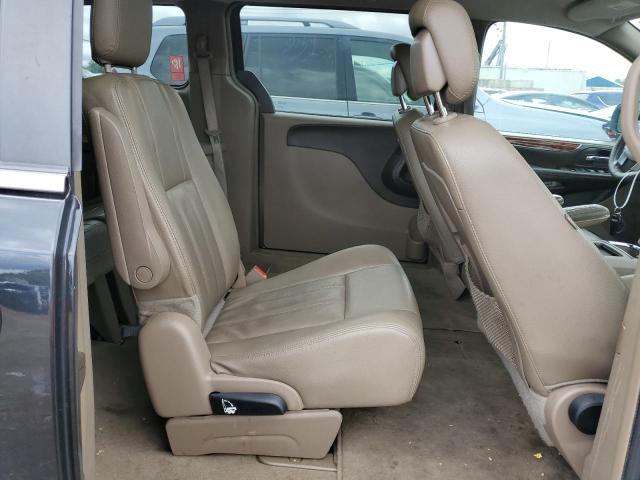 Photo 11 from auction – 2016 CHRYSLER TOWN & COU with VIN 2C4RC1BG7GR252889