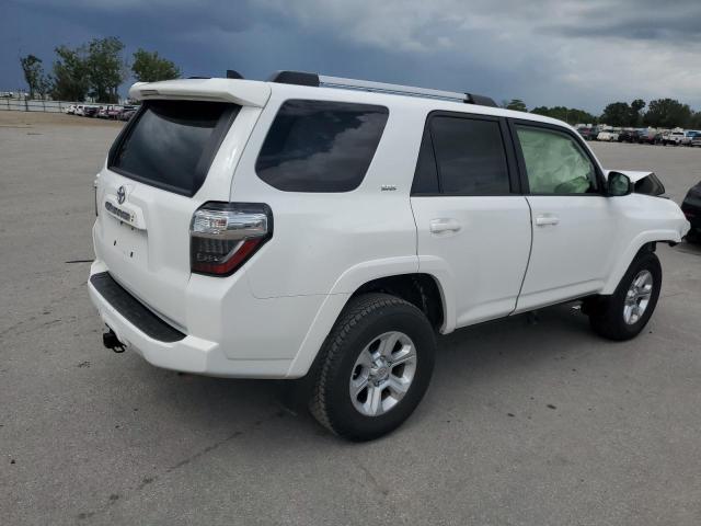Photo 3 from auction – 2021 TOYOTA 4RUNNER SR with VIN JTEMU5JR9M5947977