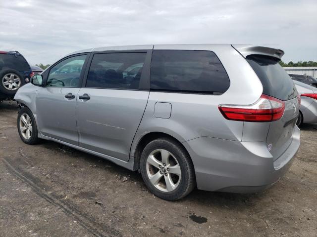 Photo 2 from auction – 2018 TOYOTA SIENNA L with VIN 5TDZZ3DC4JS935264