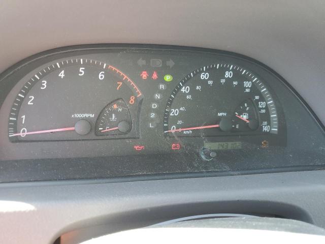 Photo 9 from auction – 2004 TOYOTA CAMRY with VIN 4T1BE30K54U810778