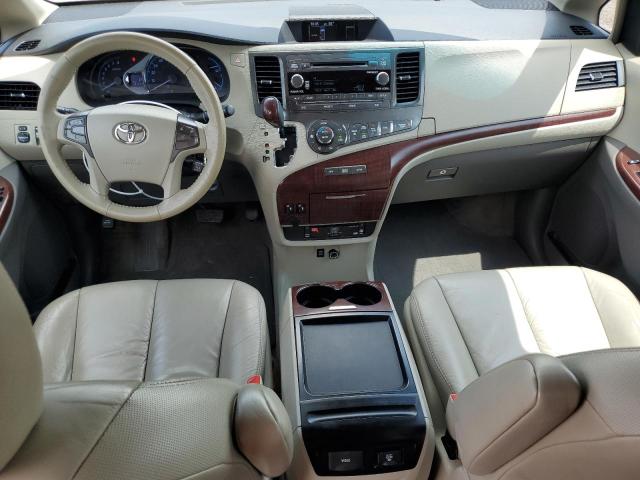 Photo 8 from auction – 2011 TOYOTA SIENNA XLE with VIN 5TDYK3DC8BS147752