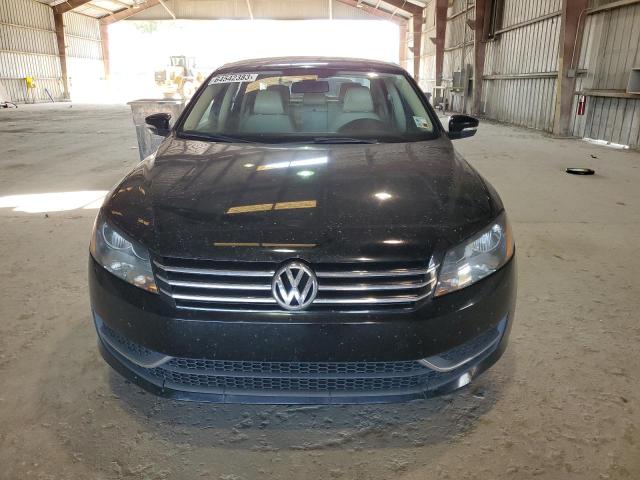 Photo 5 from auction – 2015 VOLKSWAGEN PASSAT SE with VIN 1VWBS7A33FC012636