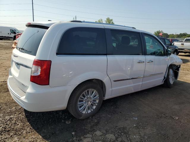 Photo 3 from auction – 2016 CHRYSLER TOWN & COU with VIN 2C4RC1JG1GR150411