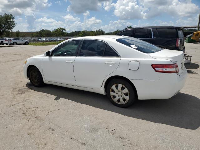 Photo 2 from auction – 2011 TOYOTA CAMRY BASE with VIN 4T1BF3EK6BU712782