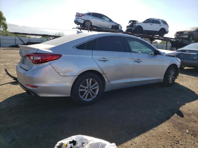Photo 3 from auction – 2017 HYUNDAI SONATA SE with VIN 5NPE24AF2HH557596
