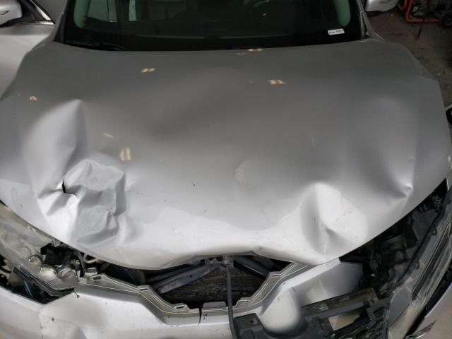 Photo 11 from auction – 2015 NISSAN ROGUE S with VIN 5N1AT2MV5FC776494