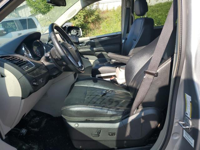 Photo 7 from auction – 2013 CHRYSLER TOWN & COU with VIN 2C4RC1BG7DR682790