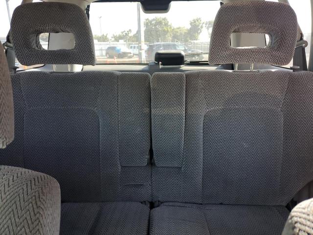 Photo 10 from auction – 1998 HONDA CR-V EX with VIN JHLRD1864WC063381