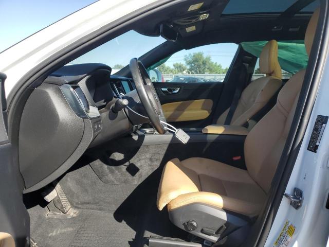 Photo 7 from auction – 2019 VOLVO XC60 T5 MO with VIN LYV102DK7KB239014