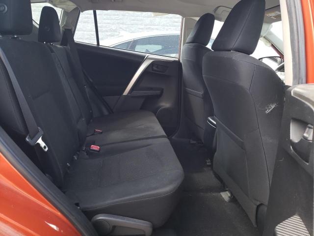 Photo 10 from auction – 2015 TOYOTA RAV4 LE with VIN JTMBFREV9FD172030