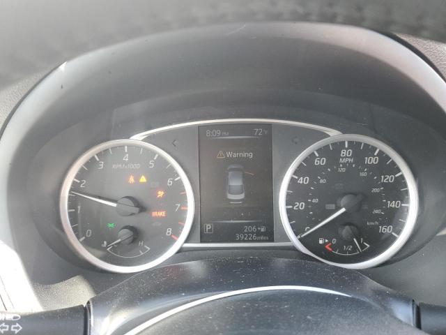 Photo 9 from auction – 2017 NISSAN SENTRA S with VIN 3N1AB7AP2HY322324
