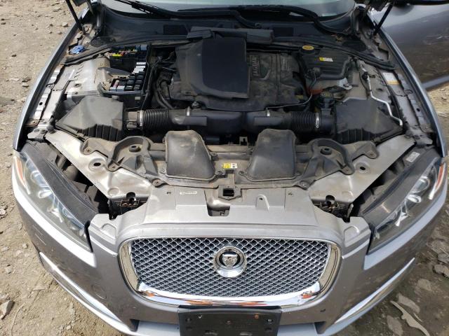 Photo 11 from auction – 2013 JAGUAR XF with VIN SAJWJ0EF5D8S85680