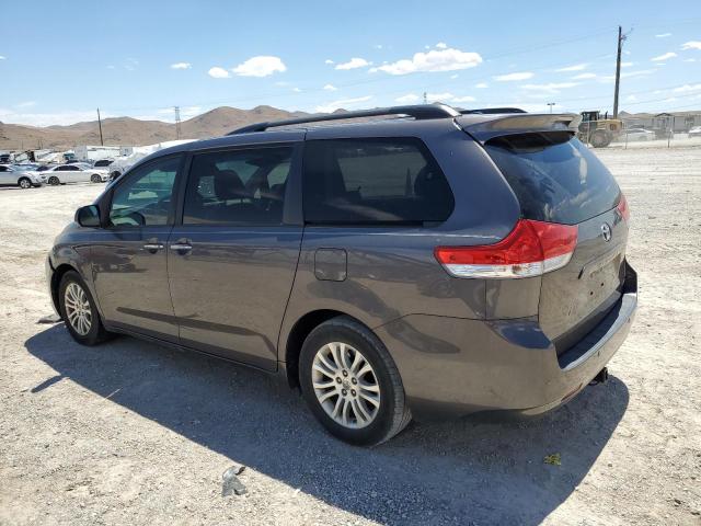 Photo 2 from auction – 2012 TOYOTA SIENNA XLE with VIN 5TDYK3DC2CS223838