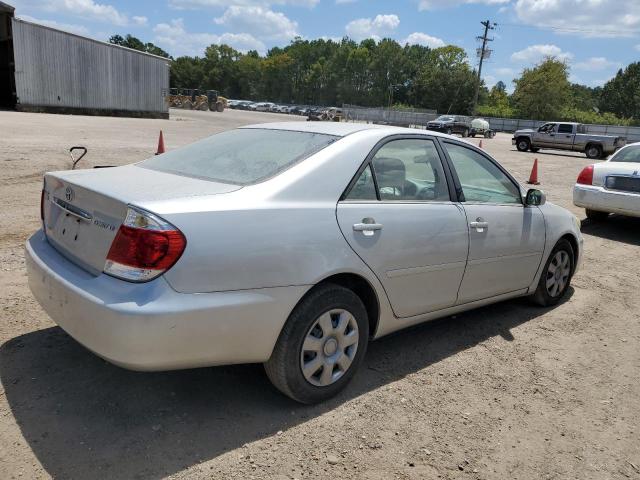 Photo 3 from auction – 2005 TOYOTA CAMRY LE with VIN 4T1BE32K05U079546