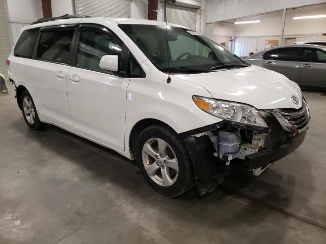 Снимка 4 от търг – 2012 TOYOTA SIENNA LE с VIN 5TDKK3DC6CS230443