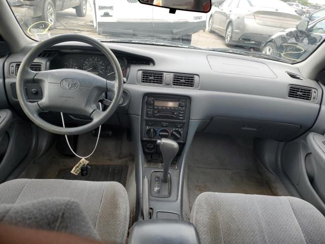 Photo 8 from auction – 2000 TOYOTA CAMRY CE with VIN JT2BG22K5Y0518852
