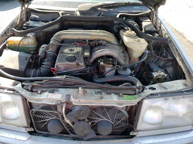 Фото 11 с аукциона – 1995 MERCEDES-BENZ E-CLASS с VIN WDBEB31E8SC246323