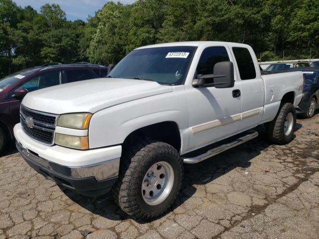 CHEVROLET SILVERADO 2006 with VIN 1GCEK19T56Z219740 - Photo from auction