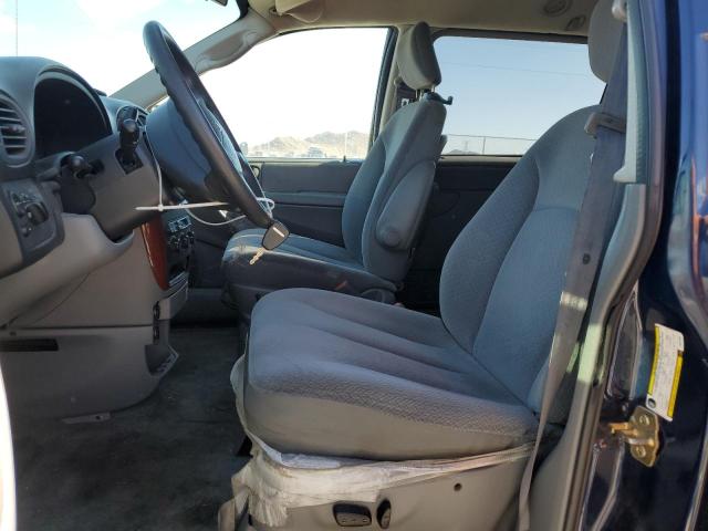 Photo 7 from auction – 2005 CHRYSLER TOWN & COU with VIN 2C4GP44R05R379895