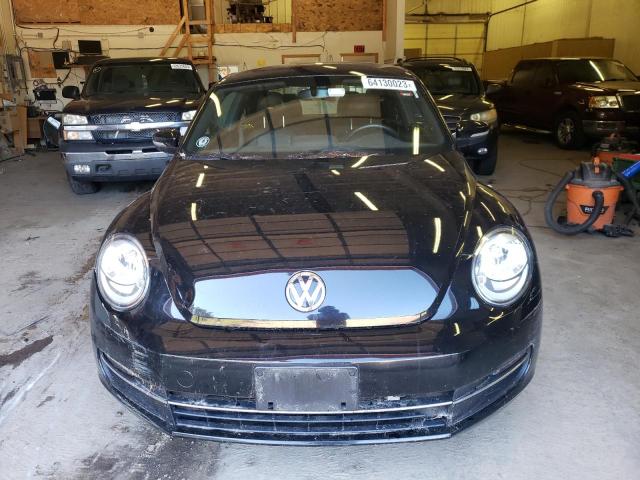 Photo 5 from auction – 2014 VOLKSWAGEN BEETLE with VIN 3VWJL7AT2EM632657