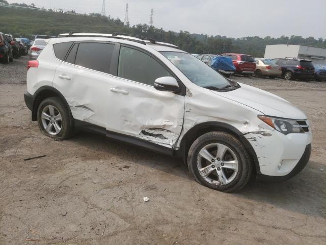 Photo 4 from auction – 2014 TOYOTA RAV4 XLE with VIN JTMRFREV3EJ012319
