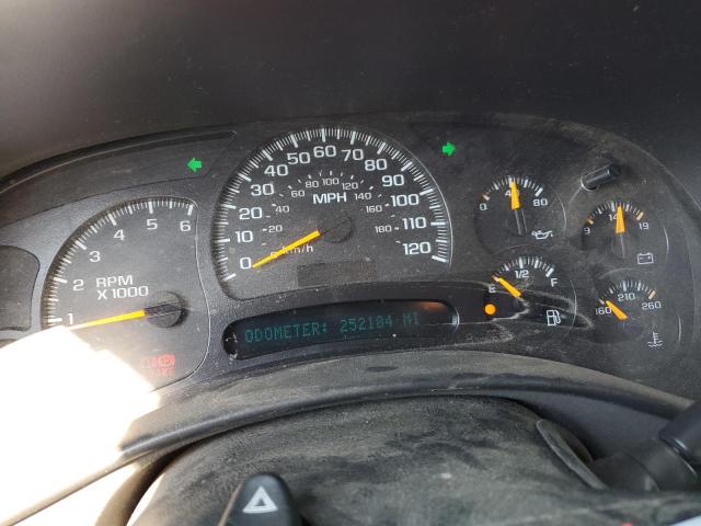 Photo 9 from auction – 2004 CHEVROLET SILVERADO2 with VIN 2GCEC19V641342709