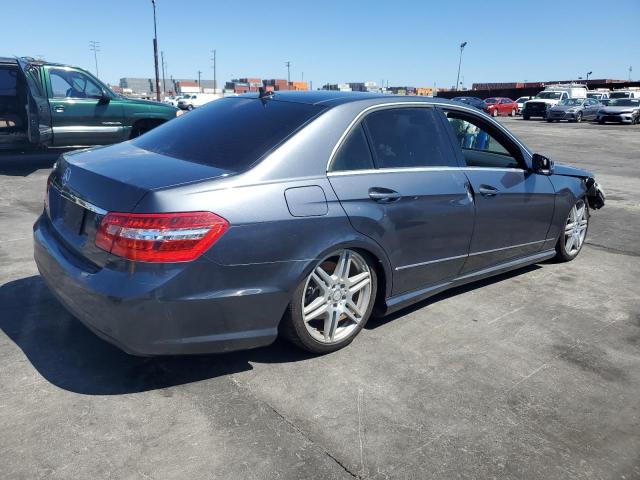 Photo 3 from auction – 2010 MERCEDES-BENZ E 550 with VIN WDDHF7CB9AA087812