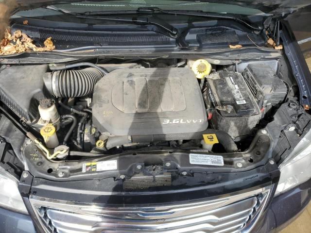 Photo 12 from auction – 2014 CHRYSLER TOWN & COU with VIN 2C4RC1BG8ER257452