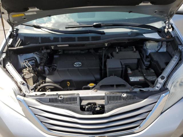 Photo 12 from auction – 2011 TOYOTA SIENNA XLE with VIN 5TDDK3DC3BS009258