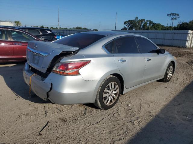 Photo 3 from auction – 2013 NISSAN ALTIMA 2.5 with VIN 1N4AL3AP2DC145415