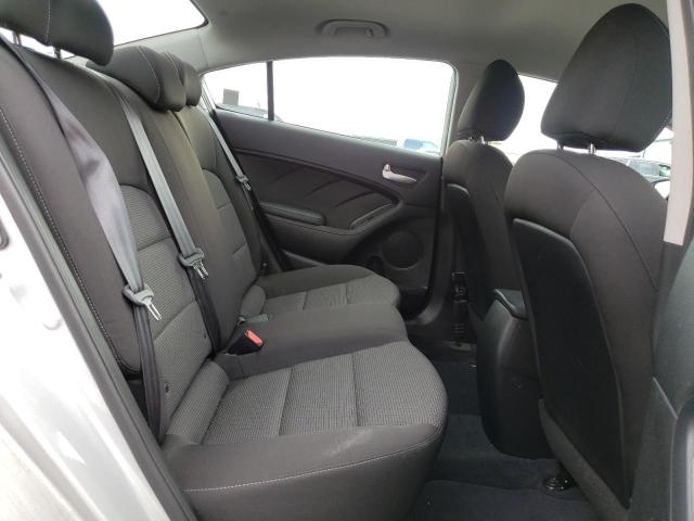 Photo 10 from auction – 2018 KIA FORTE LX with VIN 3KPFK4A77JE235723