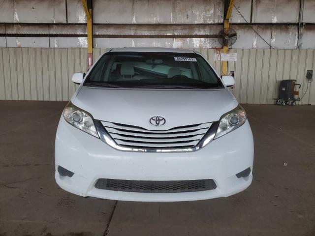 Photo 5 from auction – 2015 TOYOTA SIENNA LE with VIN 5TDKK3DC3FS682077
