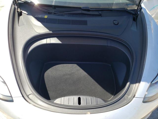 Photo 11 from auction – 2018 TESLA MODEL 3 with VIN 5YJ3E1EA0JF033301