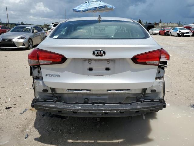 Photo 6 from auction – 2017 KIA FORTE LX with VIN 3KPFK4A79HE160632