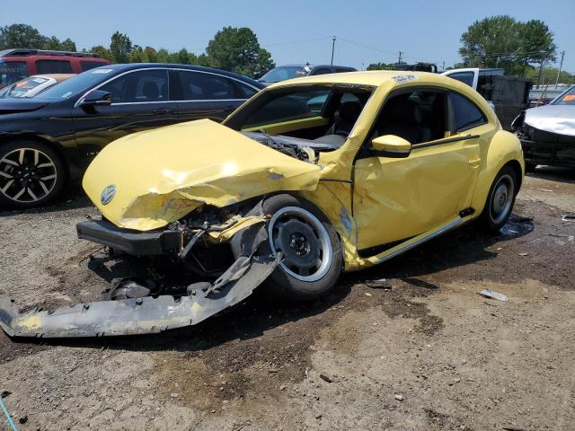 VOLKSWAGEN BEETLE 2012 with VIN 3VWJX7AT2CM648441 - Photo from auction