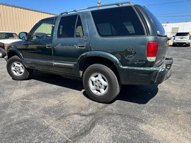 Photo 3 from auction – 2001 CHEVROLET BLAZER with VIN 1GNDT13W41K204313