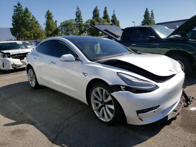 Photo 4 from auction – 2019 TESLA MODEL 3 with VIN 5YJ3E1EB8KF392213