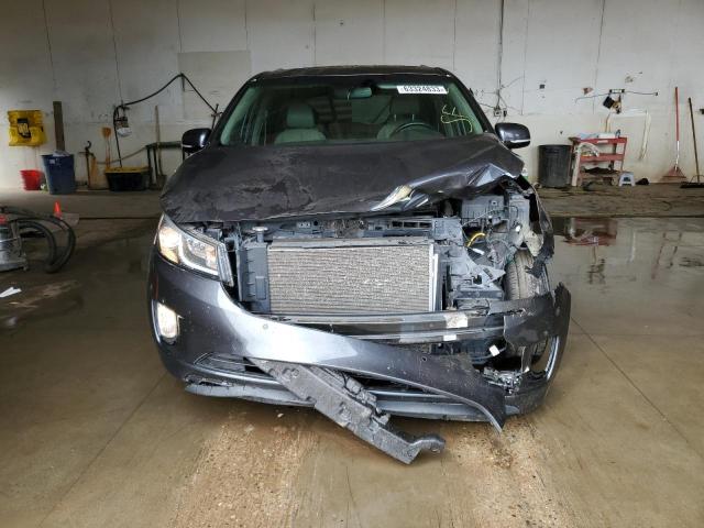 Photo 5 from auction – 2017 KIA SEDONA EX with VIN KNDMC5C17H6273696