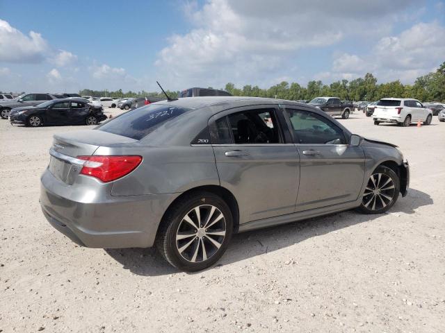 Photo 3 from auction – 2012 CHRYSLER 200 S with VIN 1C3CCBHG1CN203721